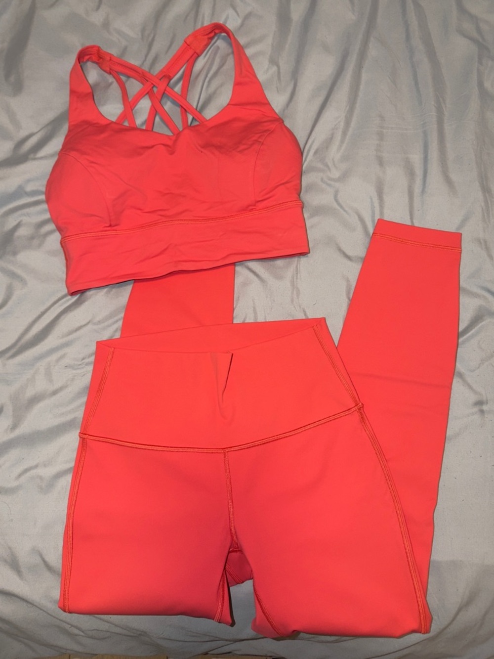 LULULEMON SET* - NWOT! size 6